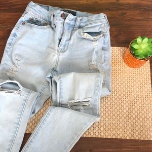 Aeropostale ripped light washed jeans.